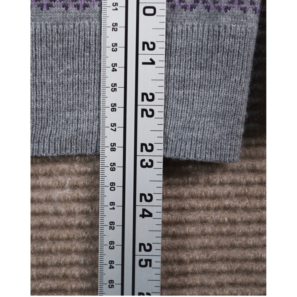 G.H. Bass Fair Isle Cardigan Sweater Gray Red Knit Button Front L Flawed - Picture 8 of 10